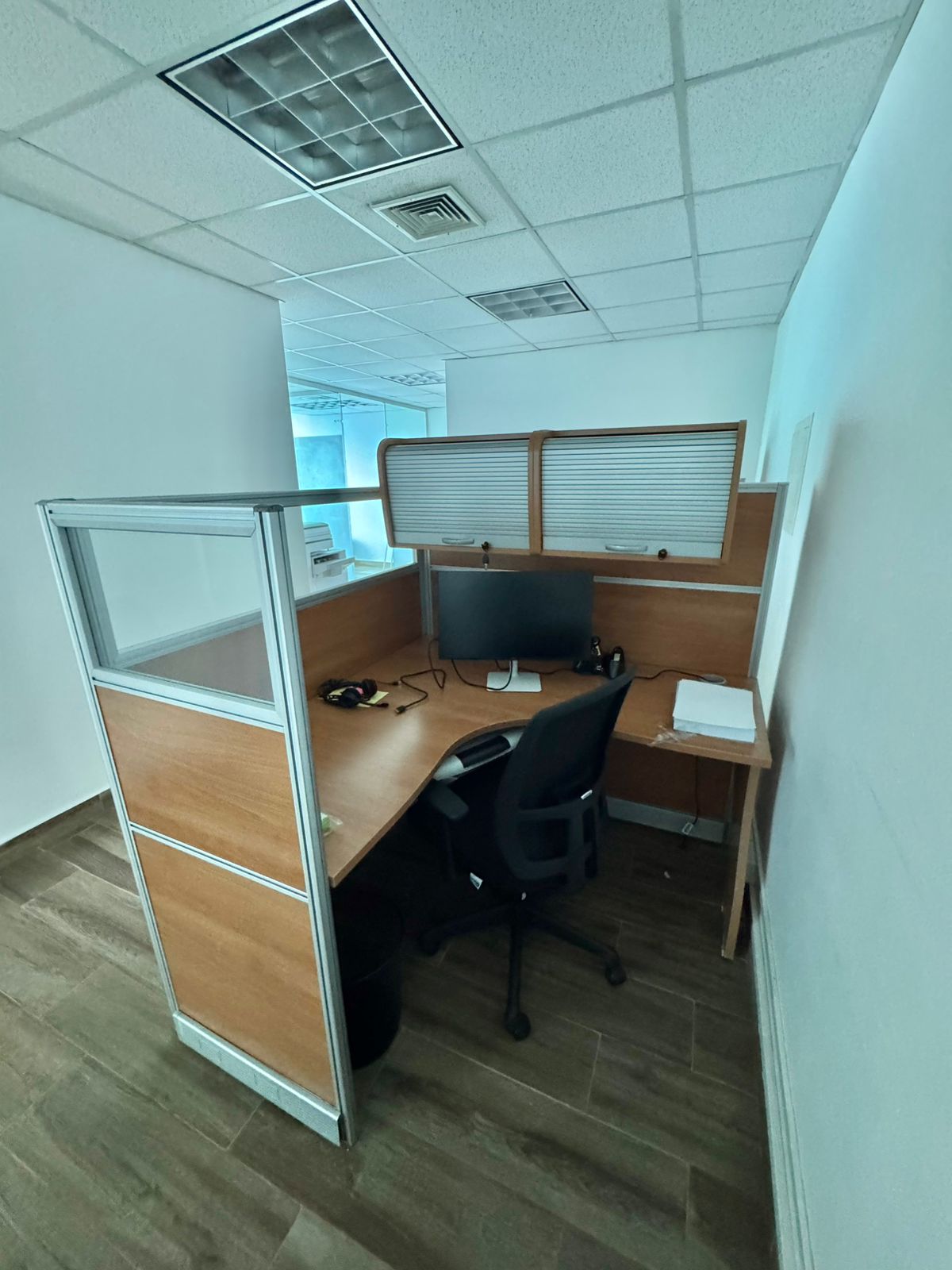 habitaciones y viviendas compartidas - Oficina Corporativa en Alquiler LA ESPERILLA 3