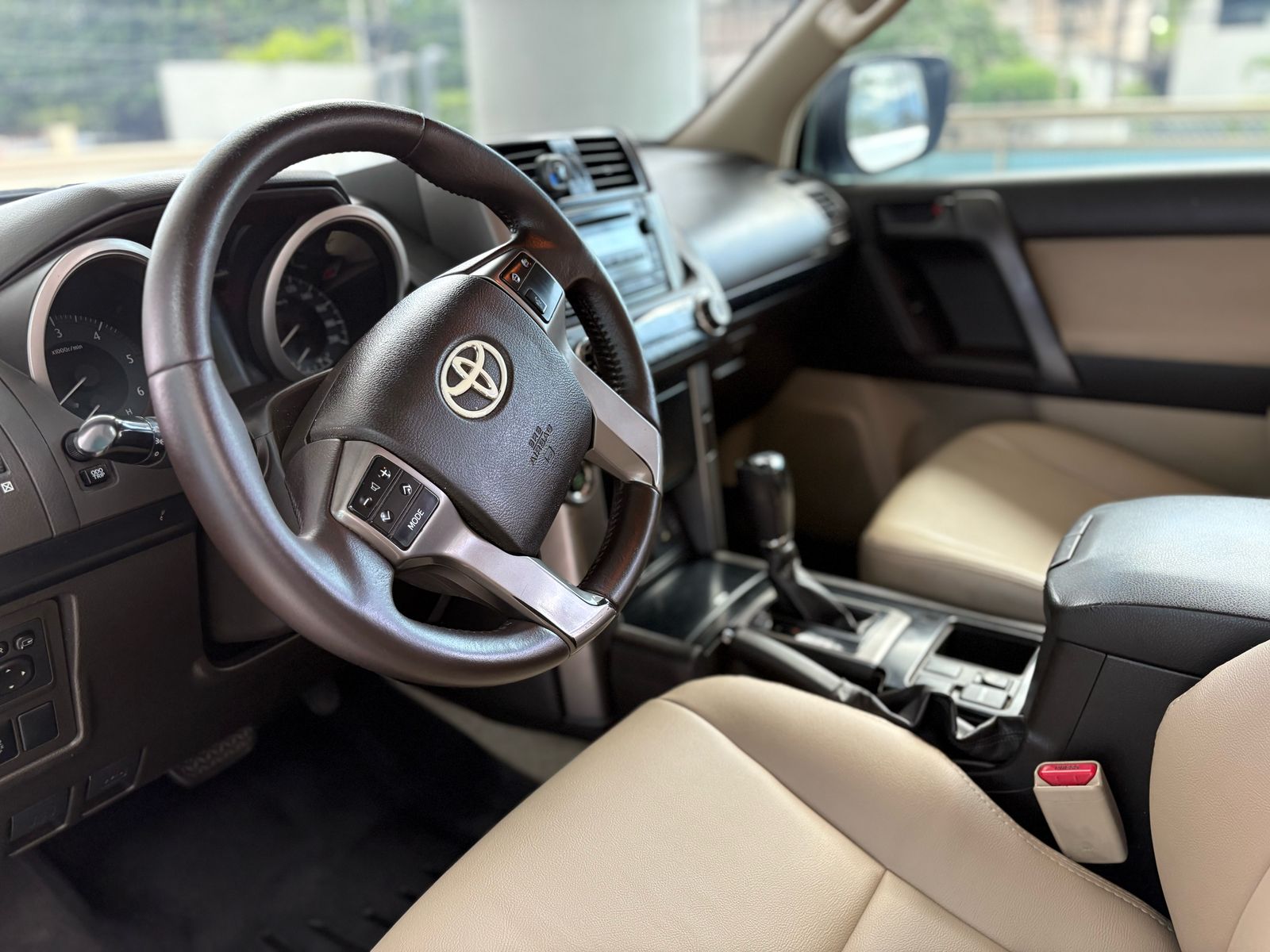 jeepetas y camionetas - Toyota land cruicer prado tx 2011 5
