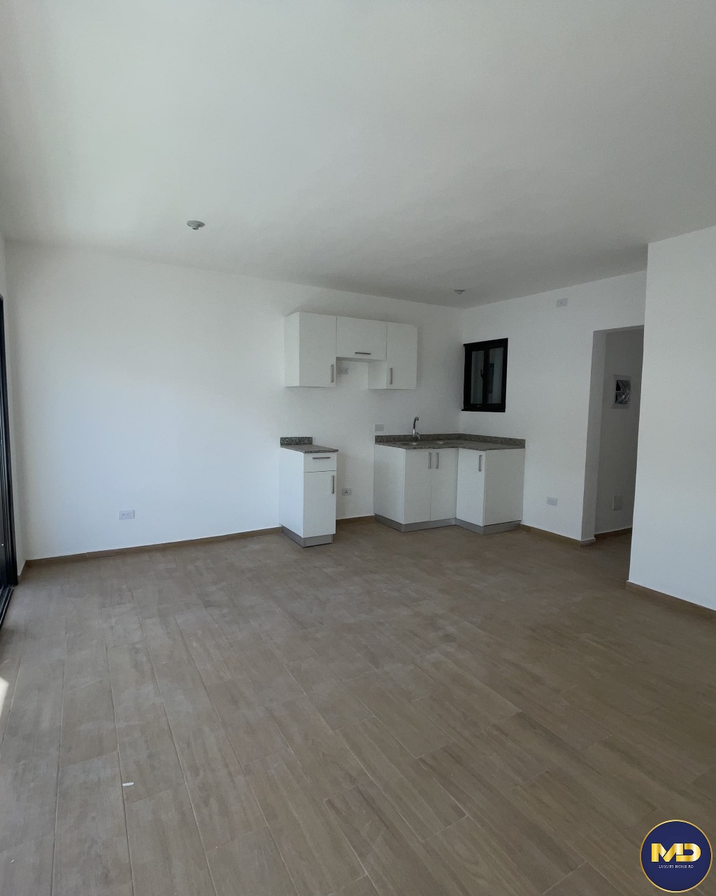 apartamentos - 🏢Apartamento 1er Piso en  Los Corales | 2Hab/2Baños | US$120,000✨| Piscina 1