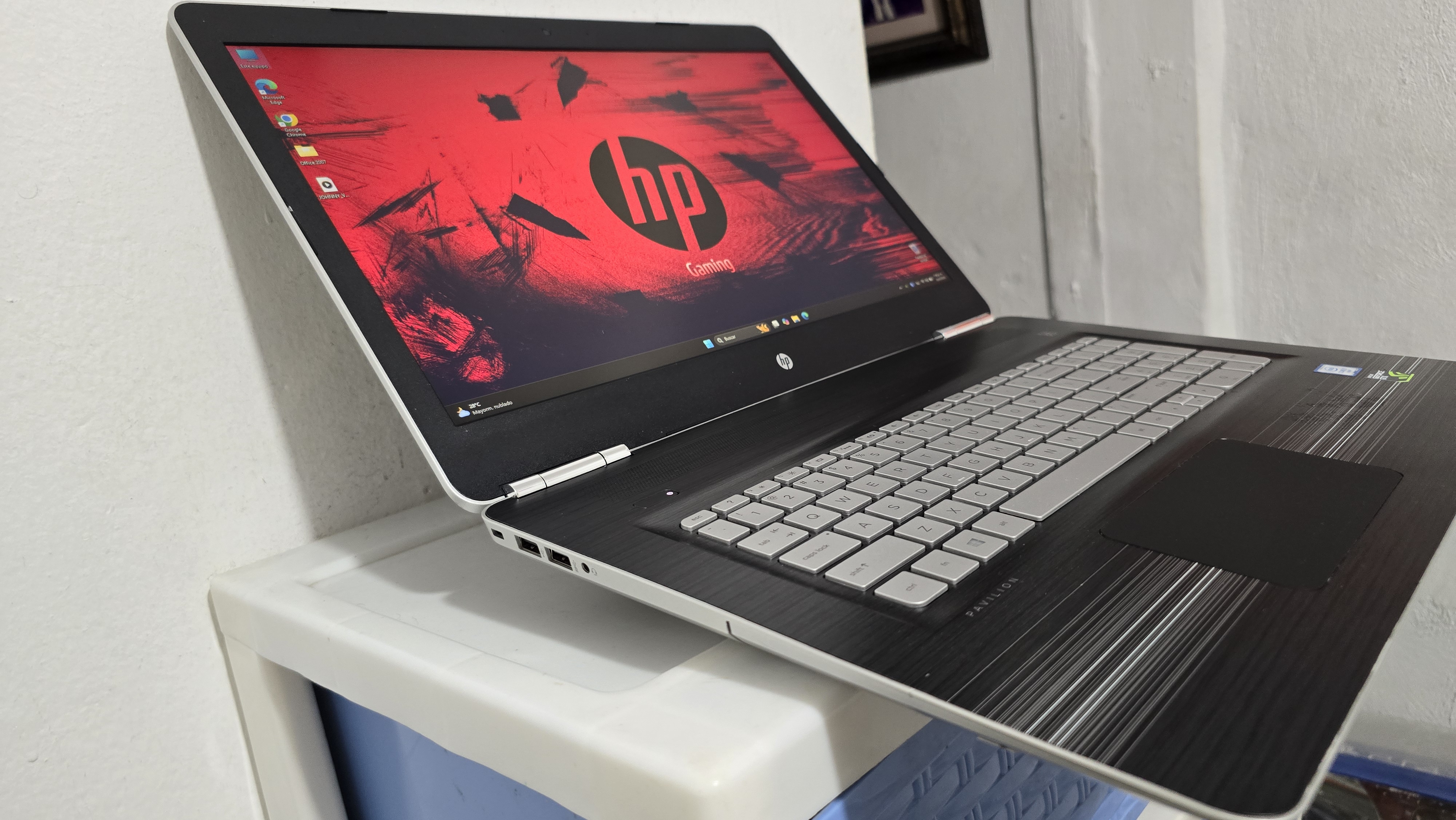 computadoras y laptops - laptop hp Gamer 17 Pulg Core i7 Ram 16gb Disco 512gb SSD Nvidea Gtx 960m 10gb 1