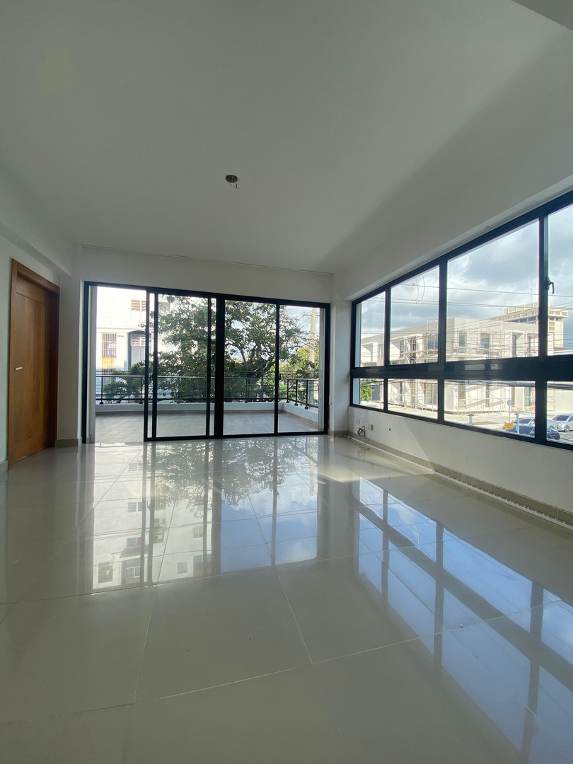 apartamentos - Rento Hermoso Apartamento en Gazcue con Amplia Terraza 1