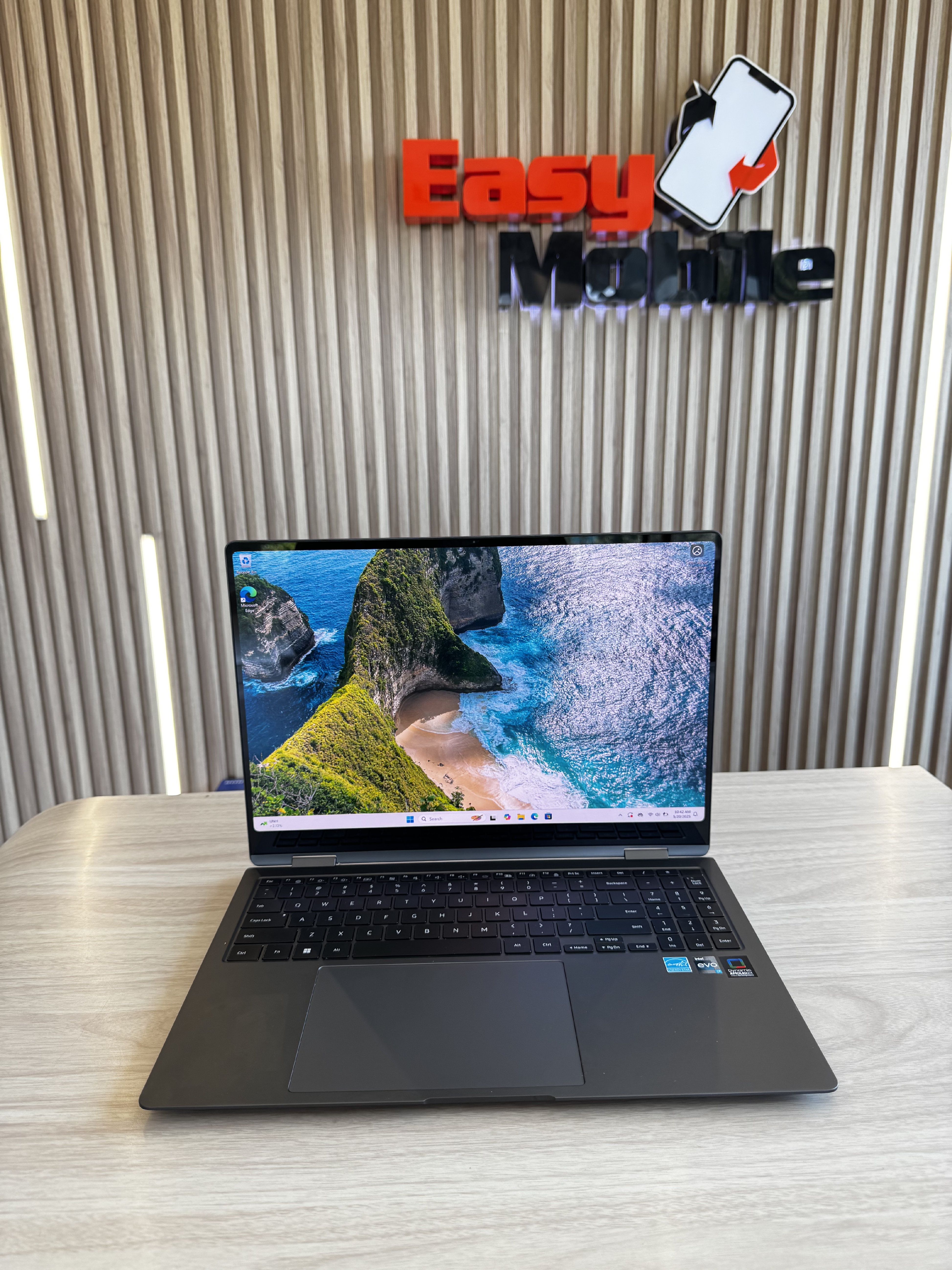computadoras y laptops - SAMSUNG GALAXY BOOK 3 PRO i7-1360P 16" FHD AMOLED 2 iN 1 (360) 16GB RAM 1TB 