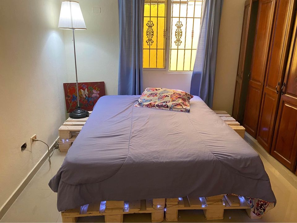 habitaciones y viviendas compartidas - Nueva amiga para compartir mi apartamento. $8000 7