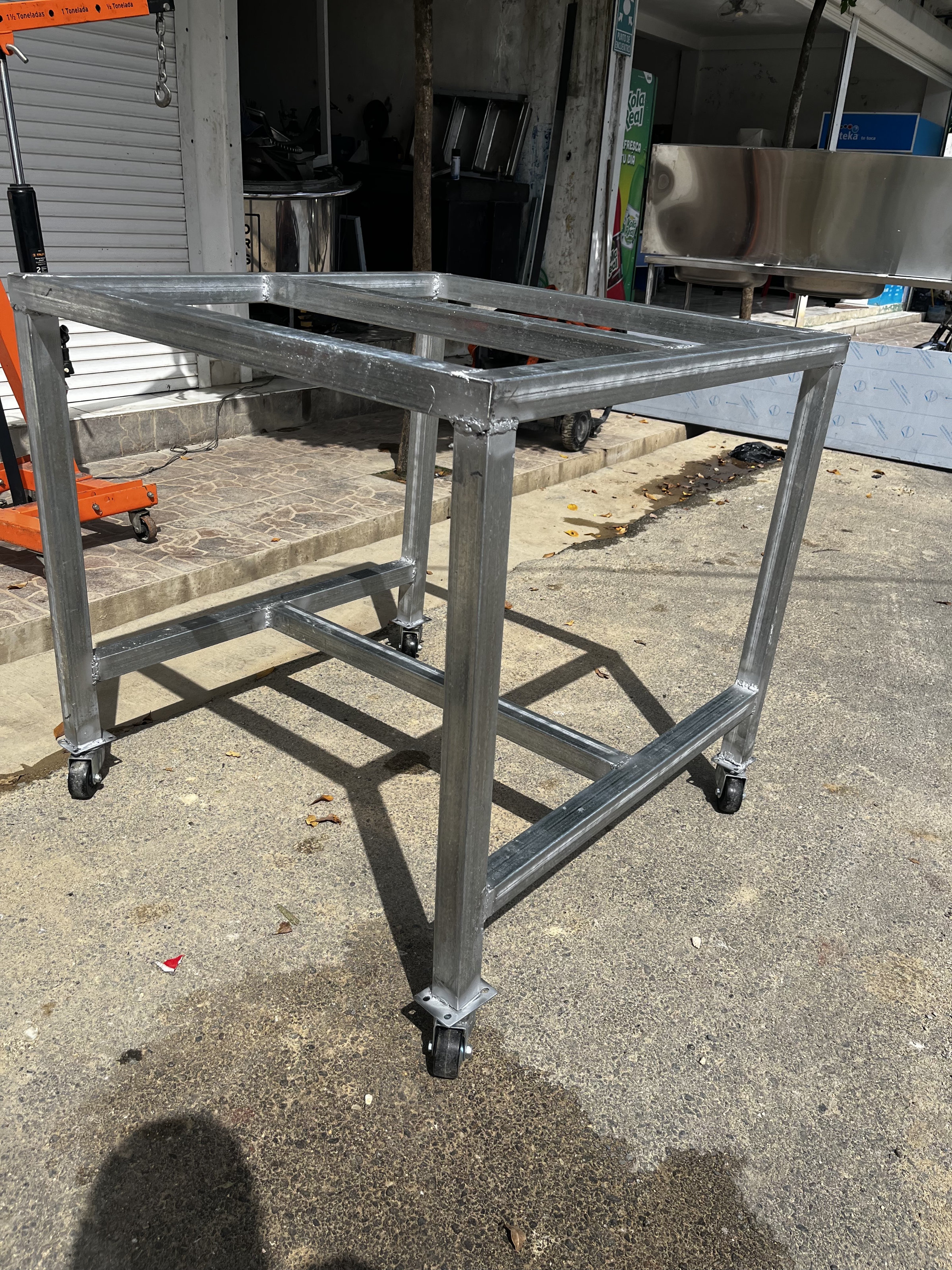 equipos profesionales - Base para hornos Industrial 
 2
