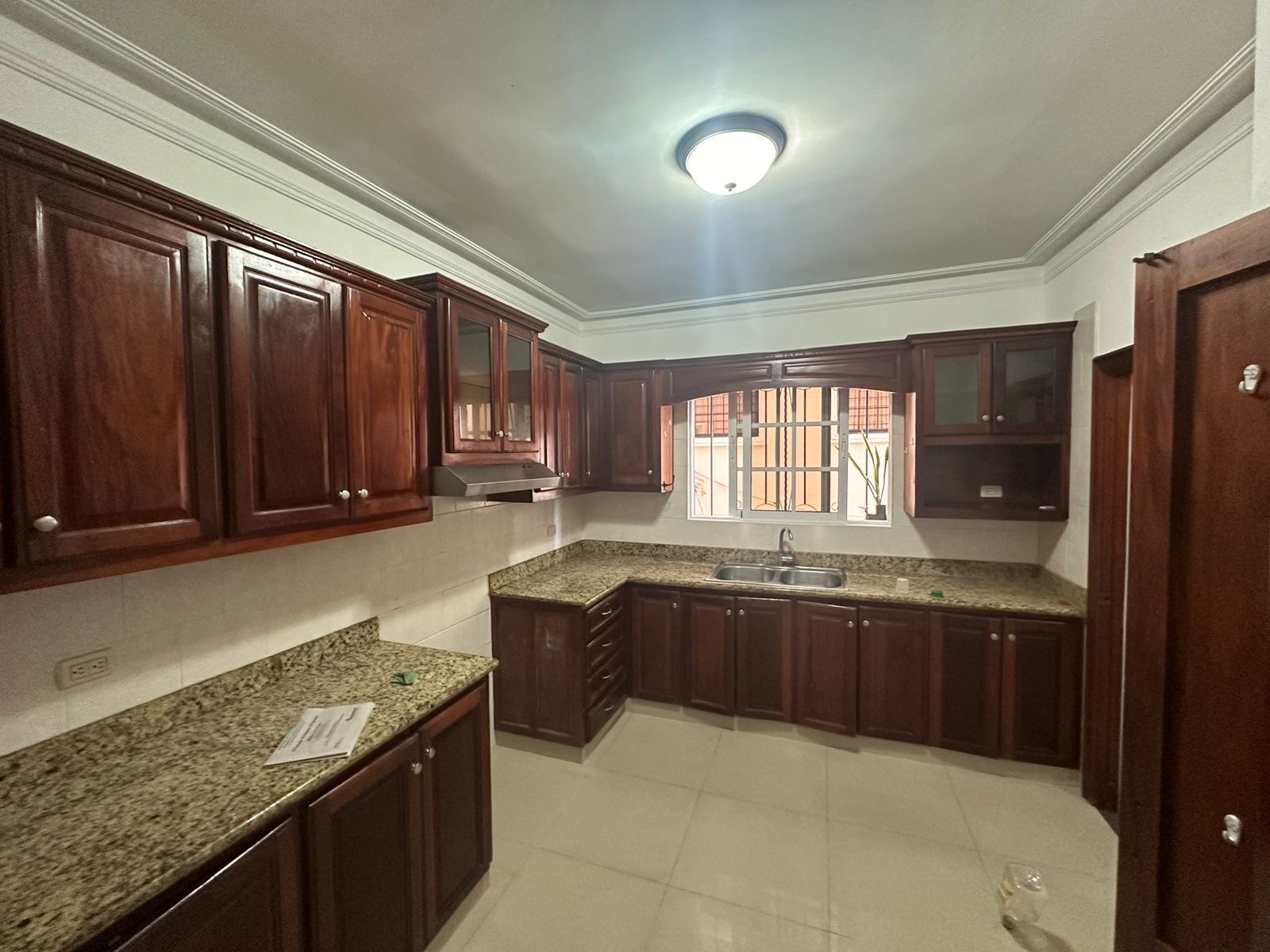 apartamentos - Alquiler de apartamento en Bella Vista! 2
