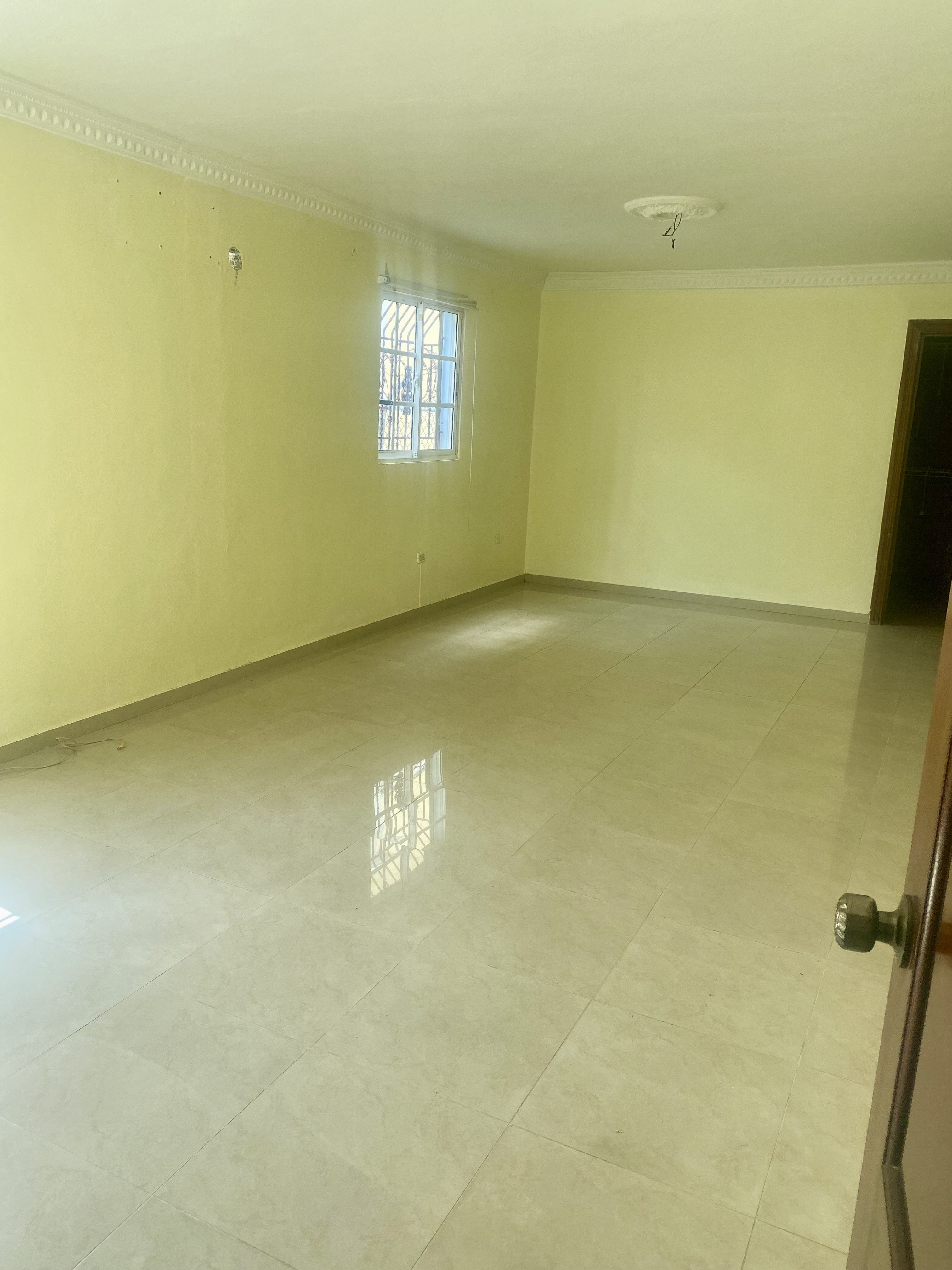 casas - Vendo casa espaciosa en Alma Rosa I   1