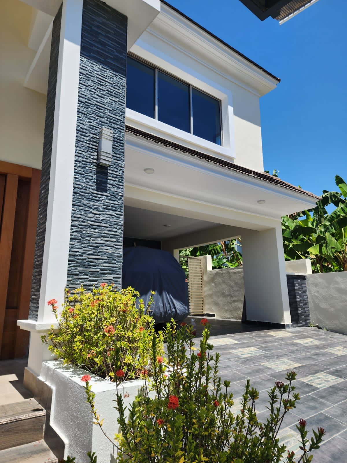 casas - Casa en Venta en Colinas del Oeste  2
