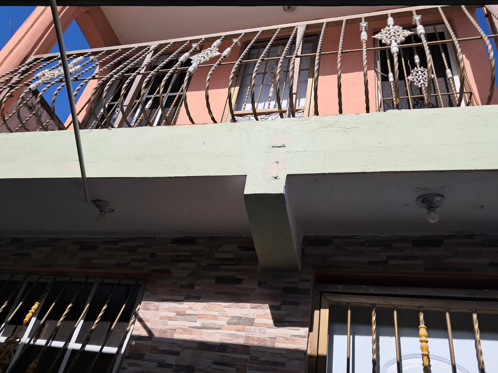 otros inmuebles - Casa y nave en venta 6