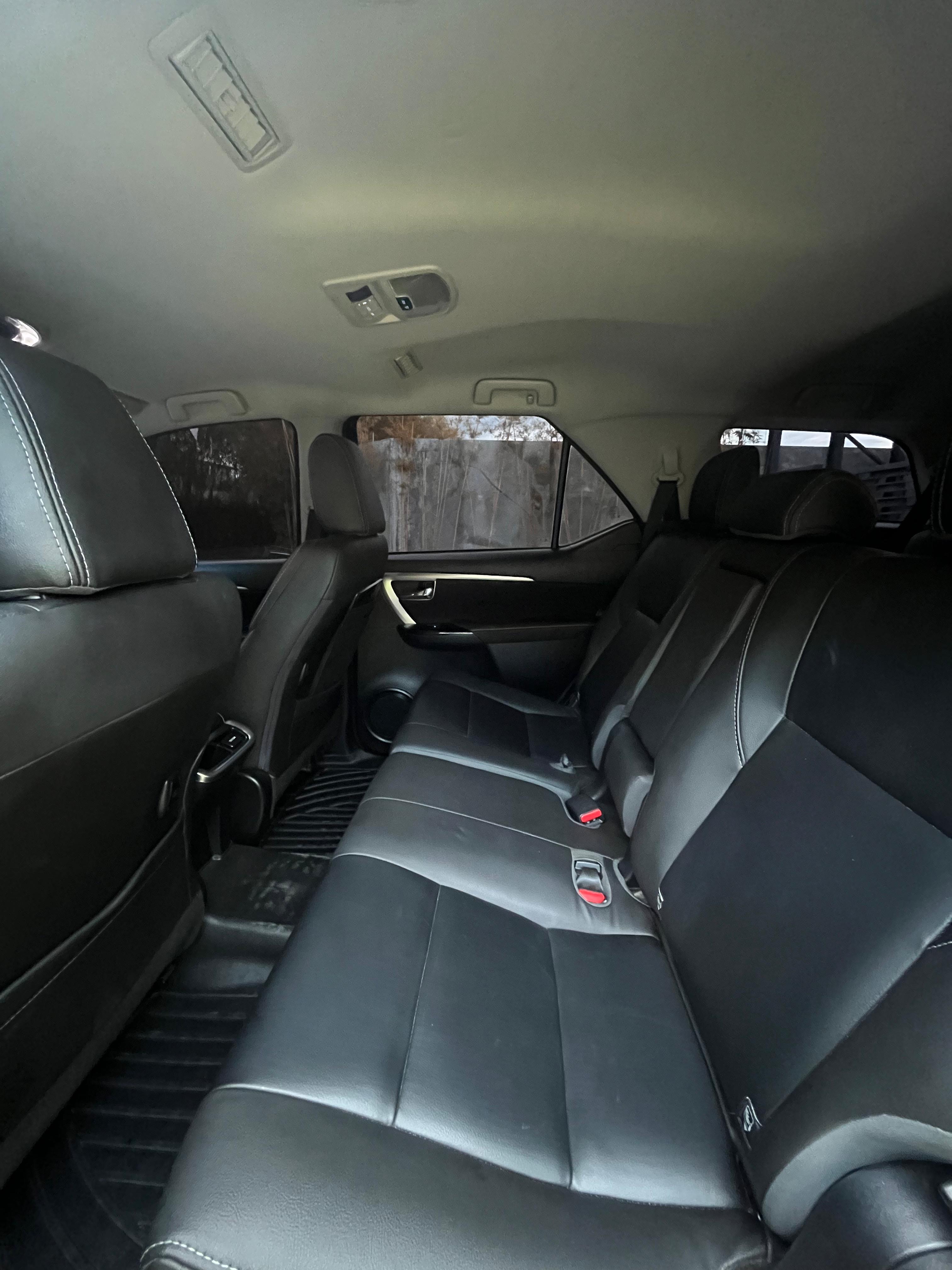 jeepetas y camionetas - TOYOTA FORTUNER 2022 9