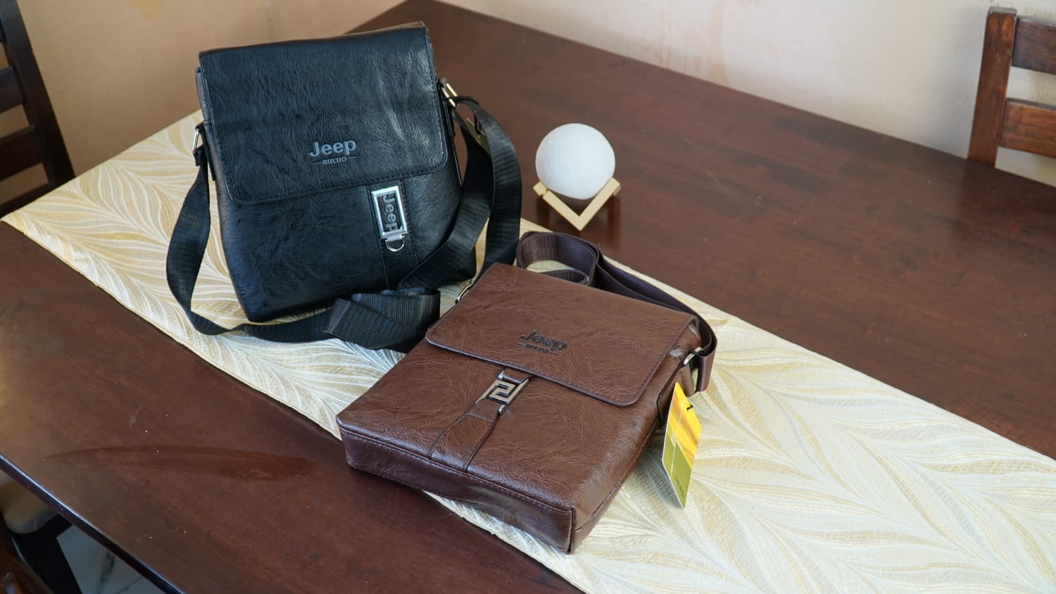 carteras y maletas - Cartera marron y negra 1