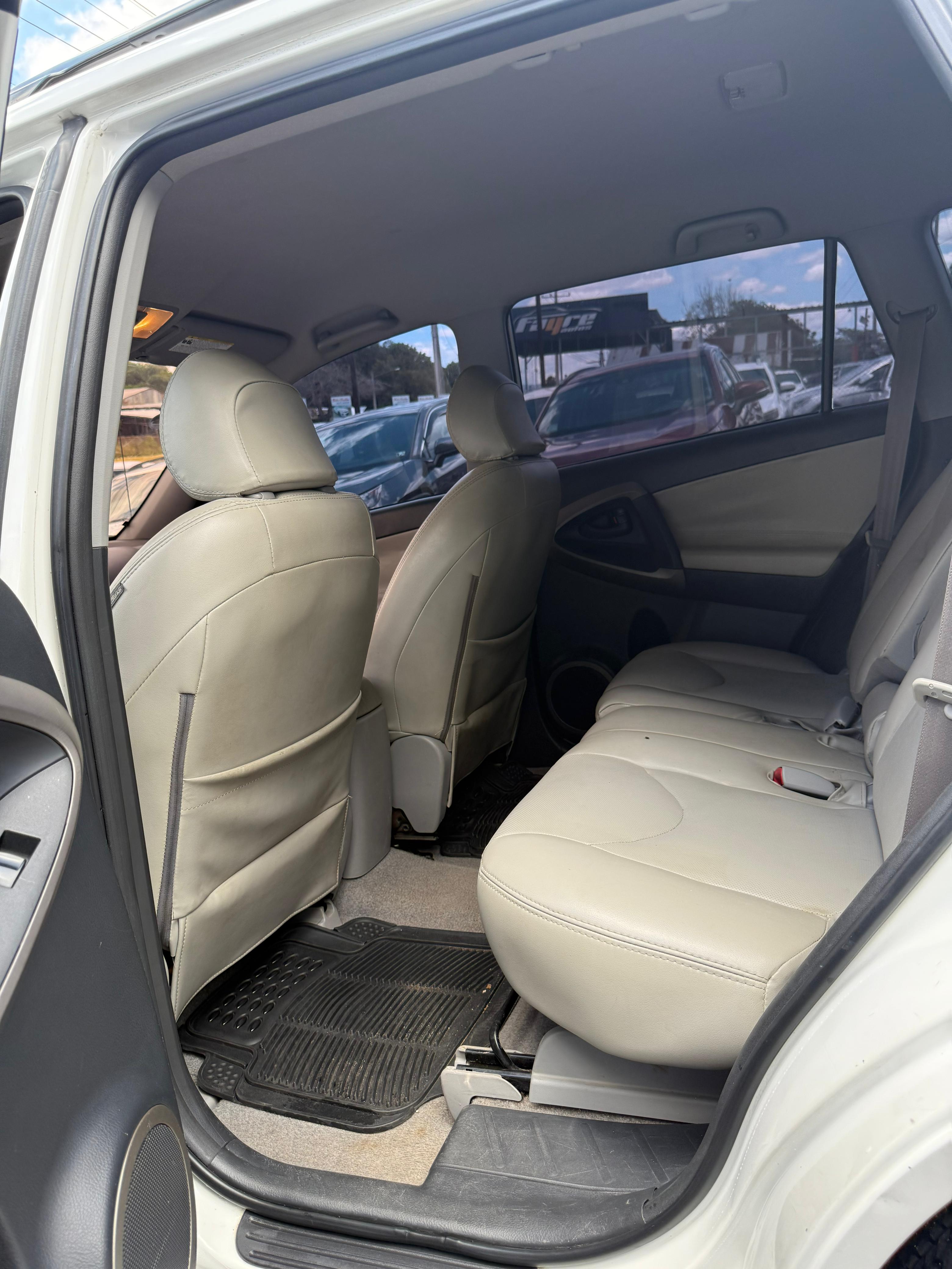 jeepetas y camionetas - Toyota Rav4 4WD 2006 9