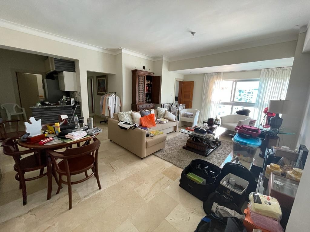 apartamentos - Se vende apartamento en Evaristo Morales 0