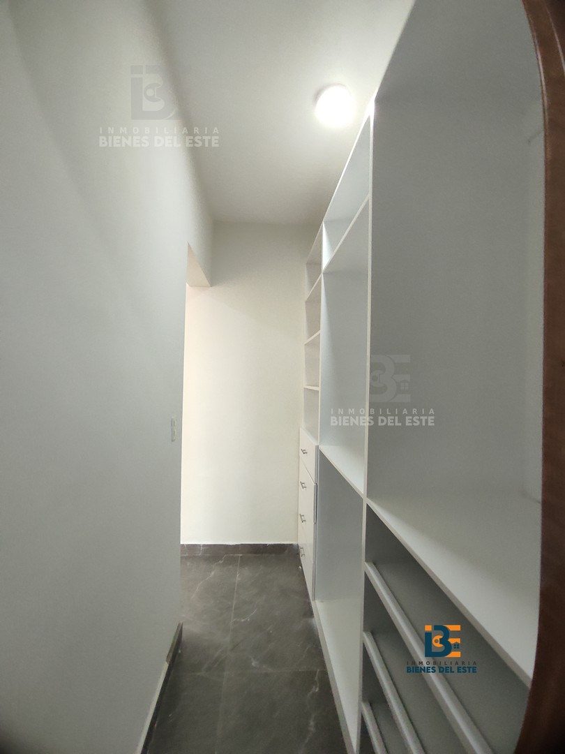 casas - Moderna Vivienda en Venta en Residencial Cerrado, Seguridad 24 Horas 7
