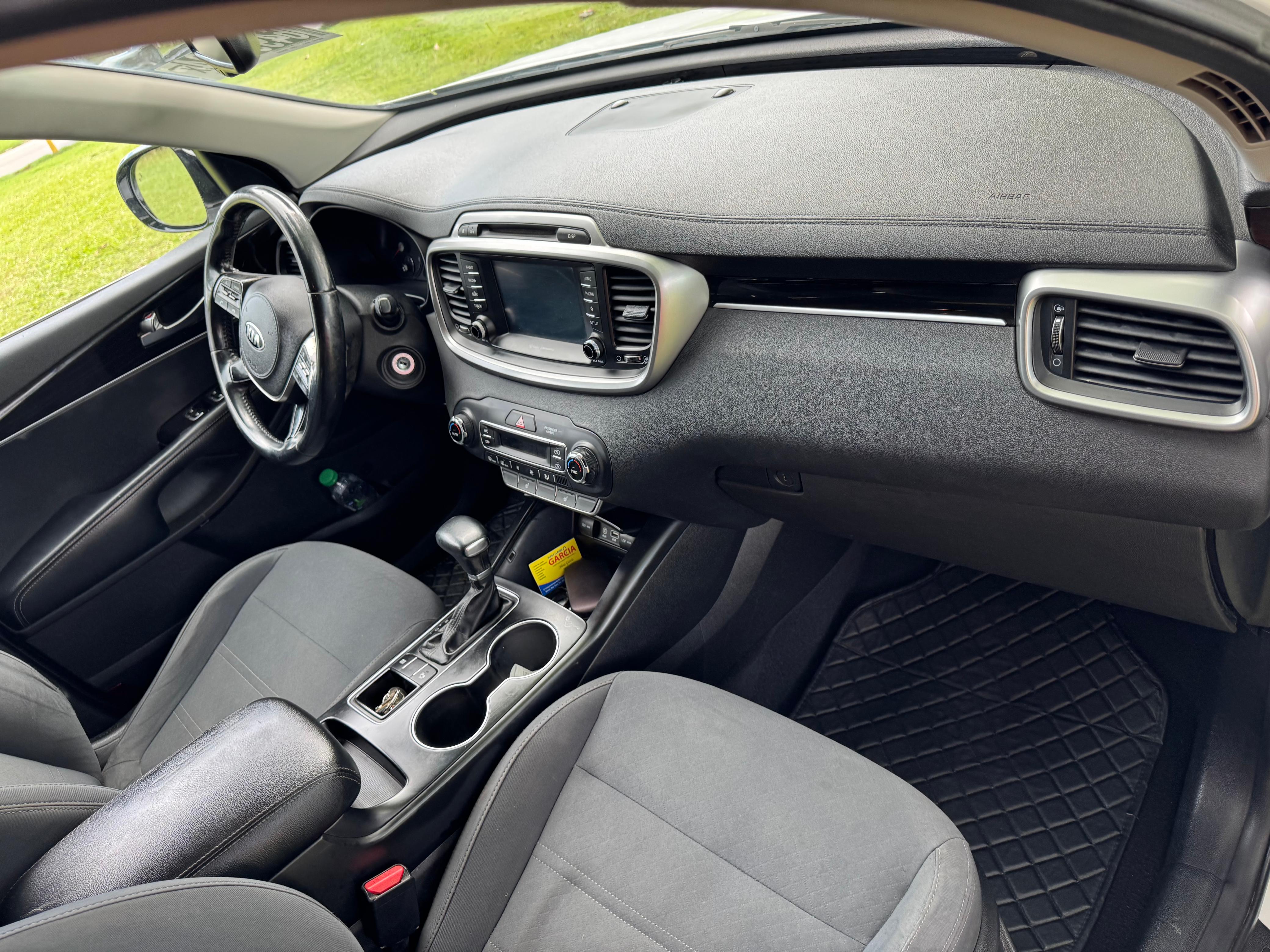jeepetas y camionetas - kia sorento lx 2019 2
