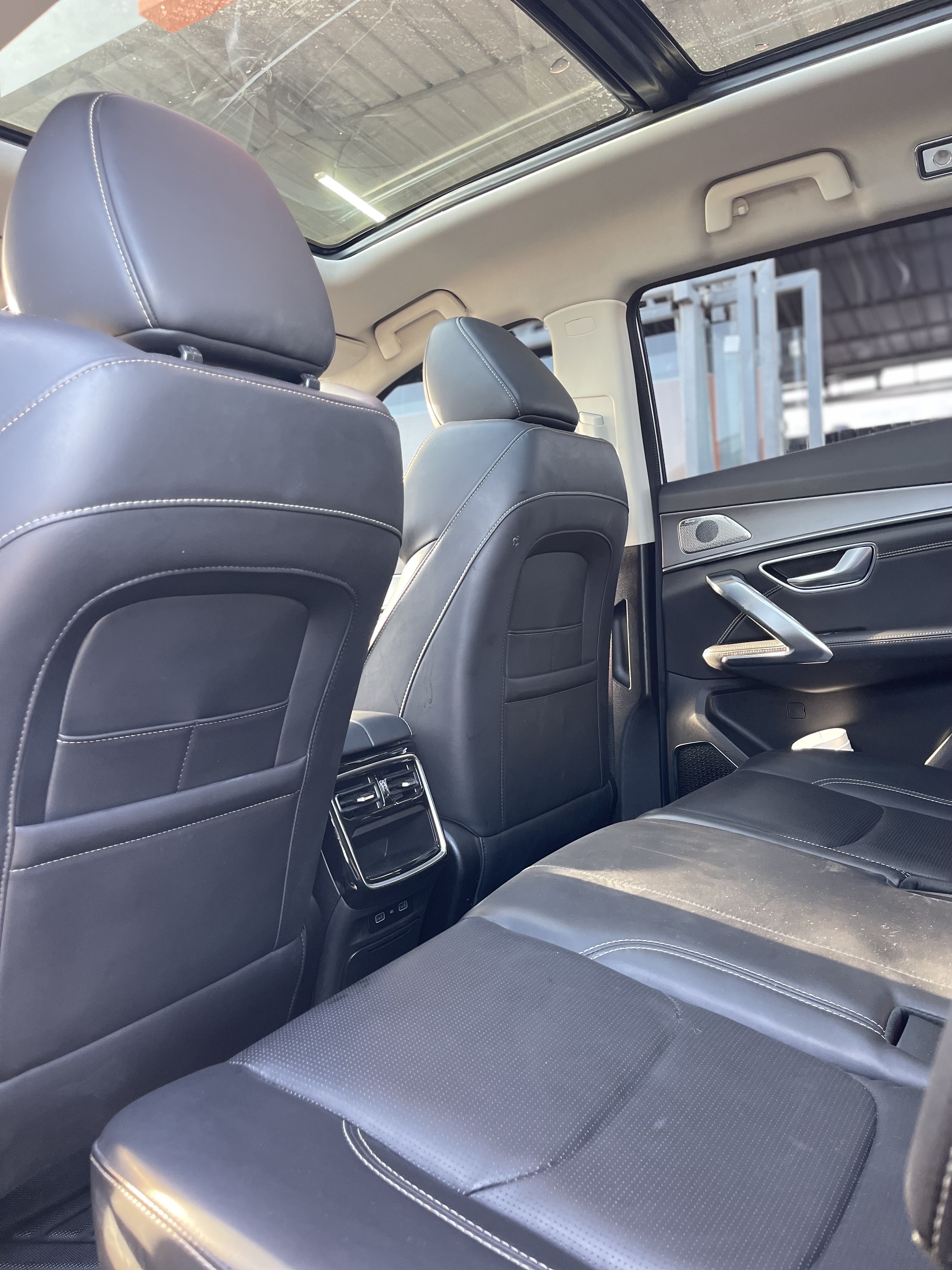 jeepetas y camionetas - Clean car fax recién importada precio negociable garantía motor y transmisión  9