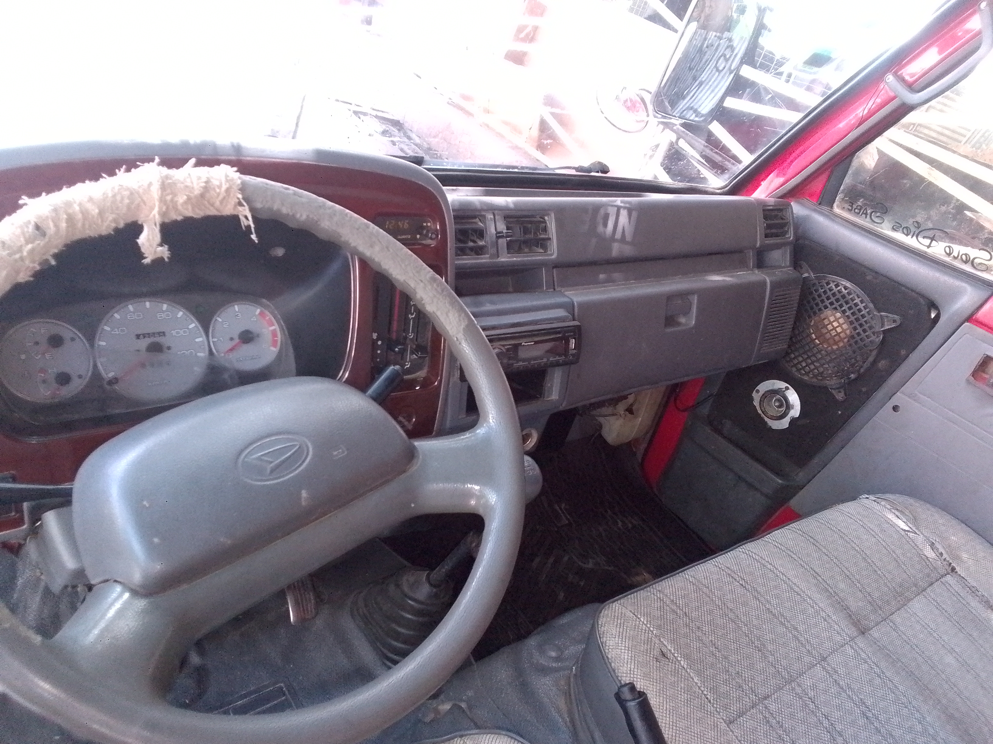 camiones y vehiculos pesados - Toyota Delta 2003 3