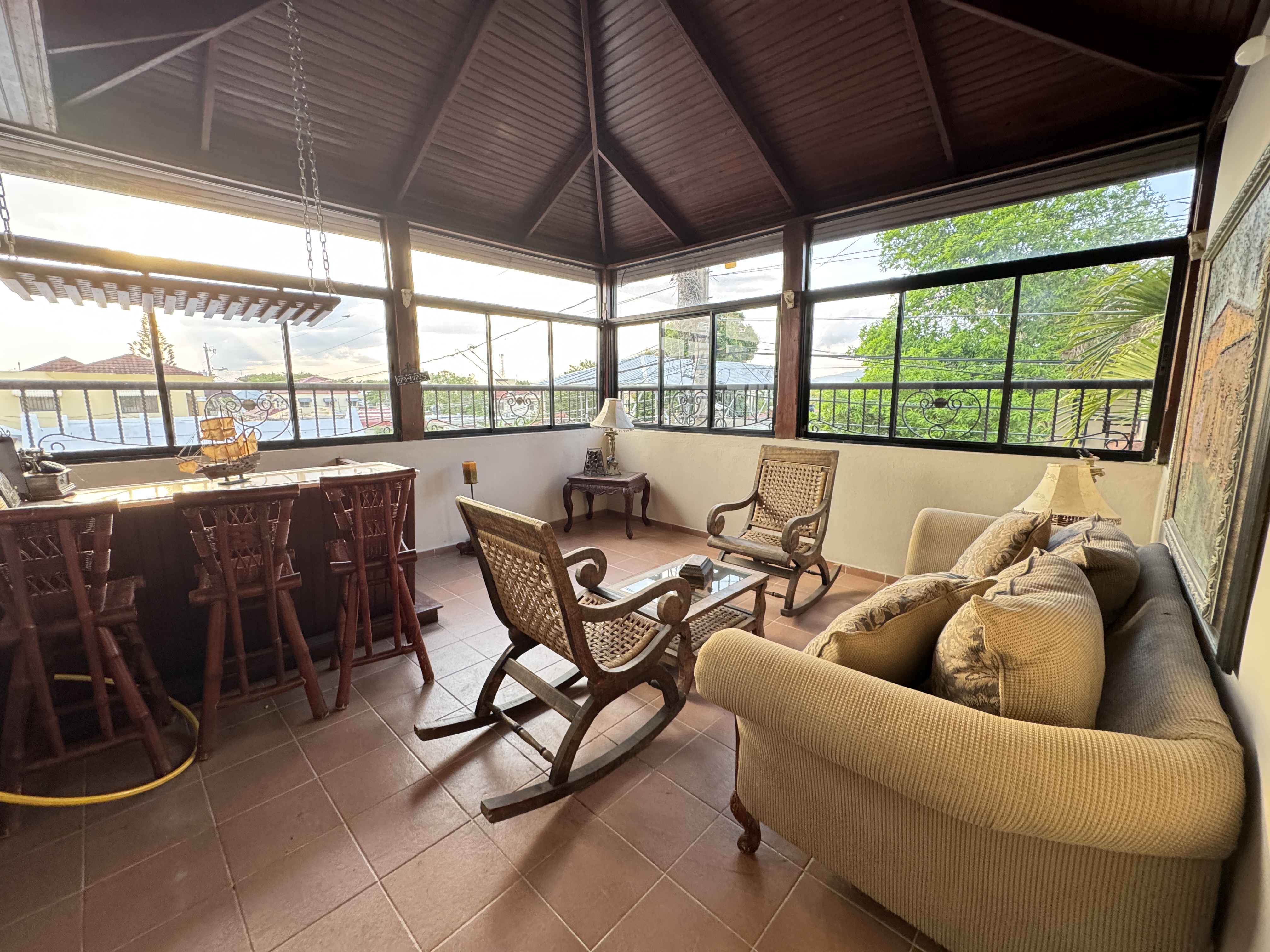 casas - CASA AMUEBLADA EN ALQUILER – VISTA LINDA, SANTIAGO 3