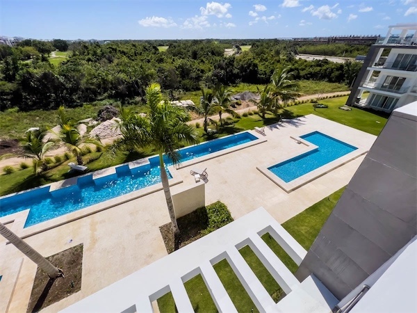 apartamentos - Venta de penthouse en Bavaro punta cana full amueblado con jacuzzi 207mts 3