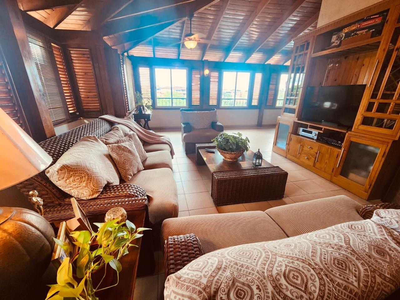penthouses - 

*Apartamento tipo penthouse, de 241.33 m2 Cuidad real  4