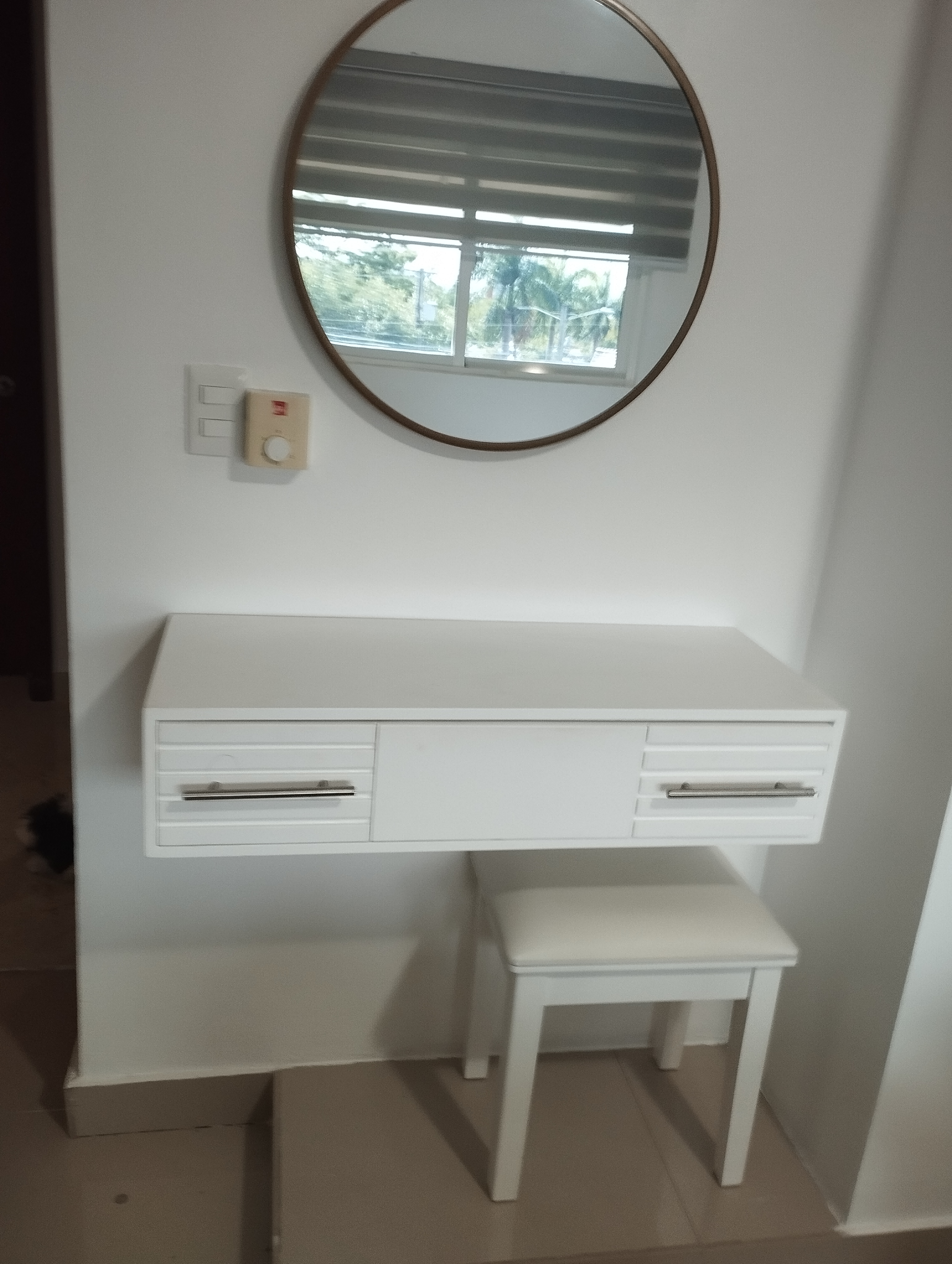 muebles y colchones - Mesa flotante en material resistente al agua