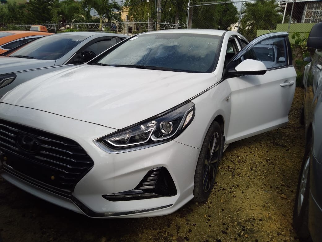 carros - NEW RISE 2019 BLANCO