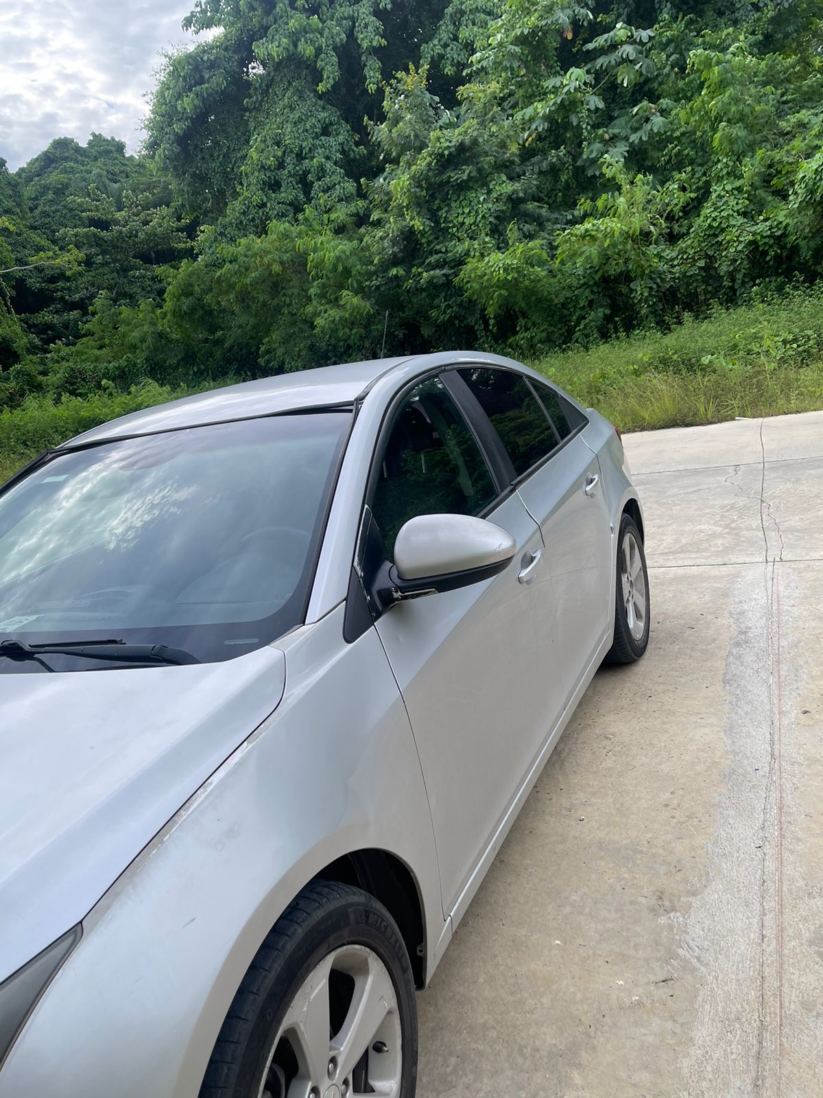 carros - Chevrolet Cruze 2011 3