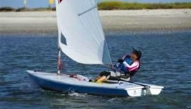 botes - Velero Sunfish y velero Laser 1