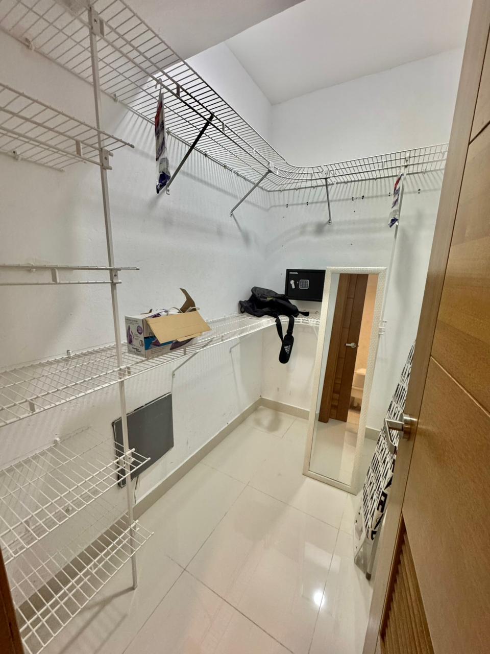 apartamentos - Apartamento en Alquiler Amueblado EVARISTO MORALES 2