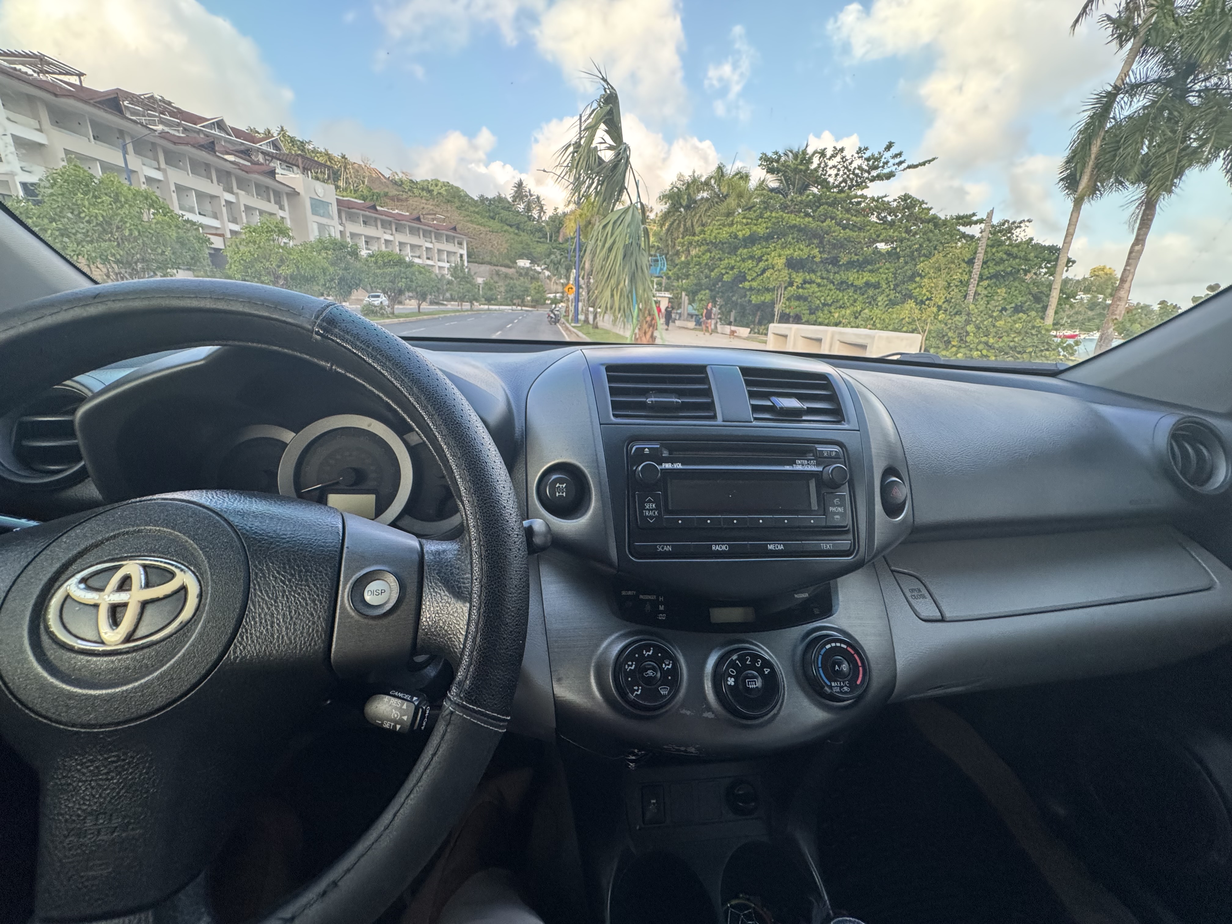 jeepetas y camionetas - TOYOTA RAV4 4WD 2012 4