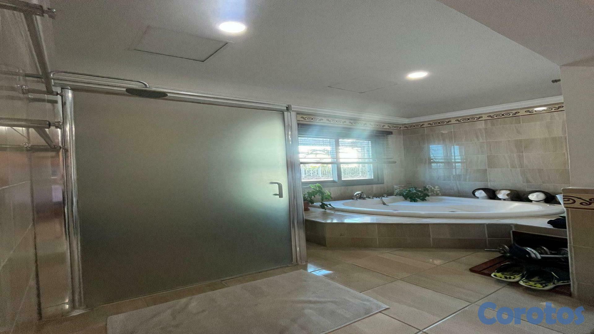 apartamentos - Apartamento en venta de 3 habitaciones con vista al mar en Malecón Center 3