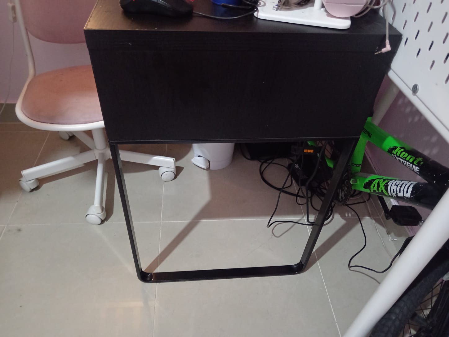 muebles - Escritorio marron con gaveta 2