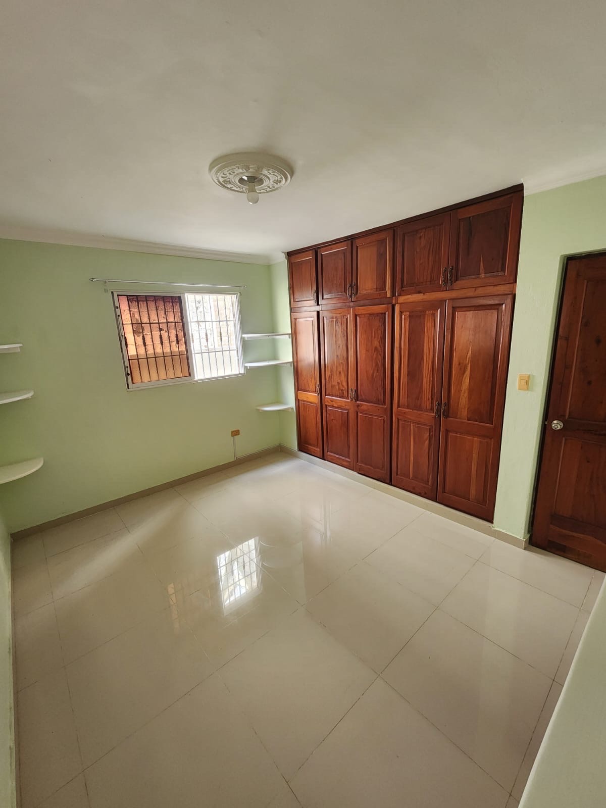 apartamentos - venta de apartamento de 145mts en la autopista de san Isidro Santo Domingo este  1