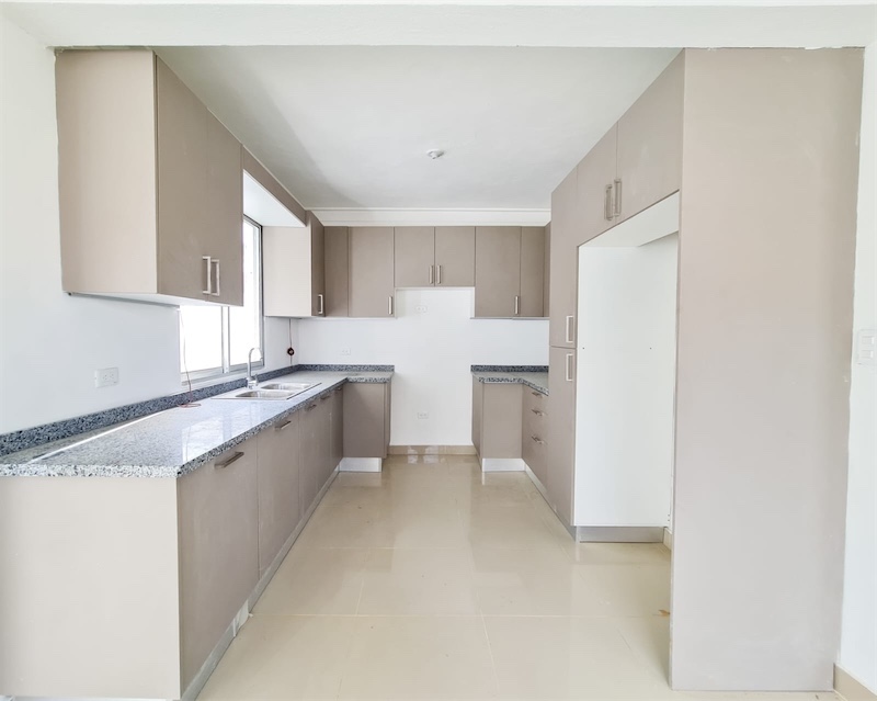 casas - casa en la autopista de san Isidro cerca de la ecológica Santo Domingo 3