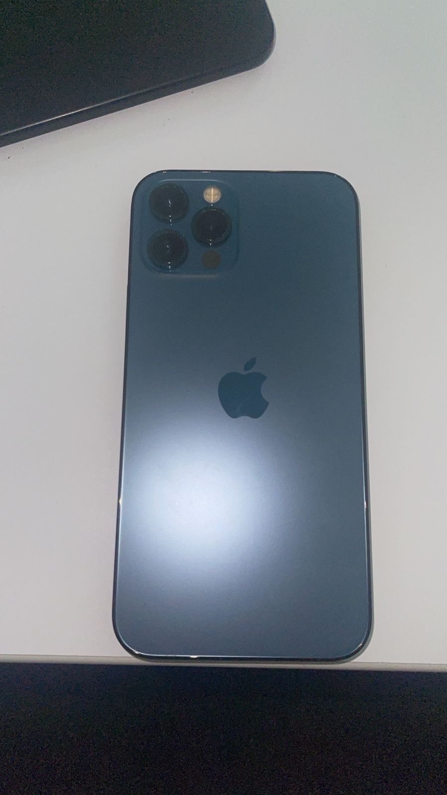 celulares y tabletas - IPhone 12pro batería en 76% 1