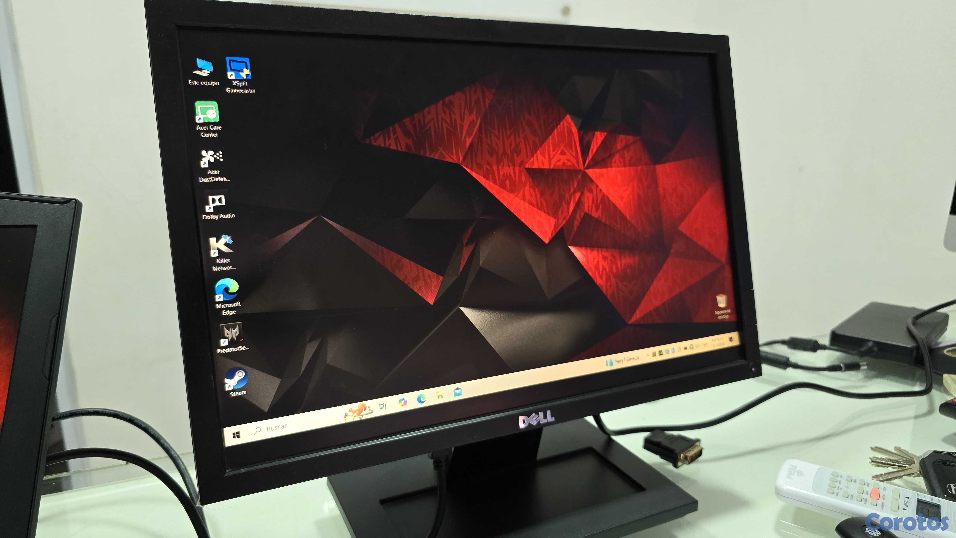 computadoras y laptops - Monitor Dell 24 Pulgadas hdmi y vga 