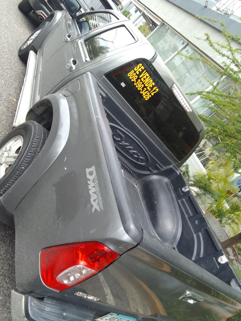jeepetas y camionetas - Isuzu Dmax 8