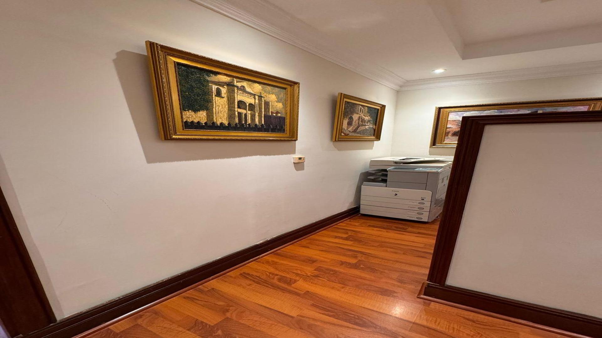 oficinas y locales comerciales - Oficina Amueblada en Ensanche Paraiso 4