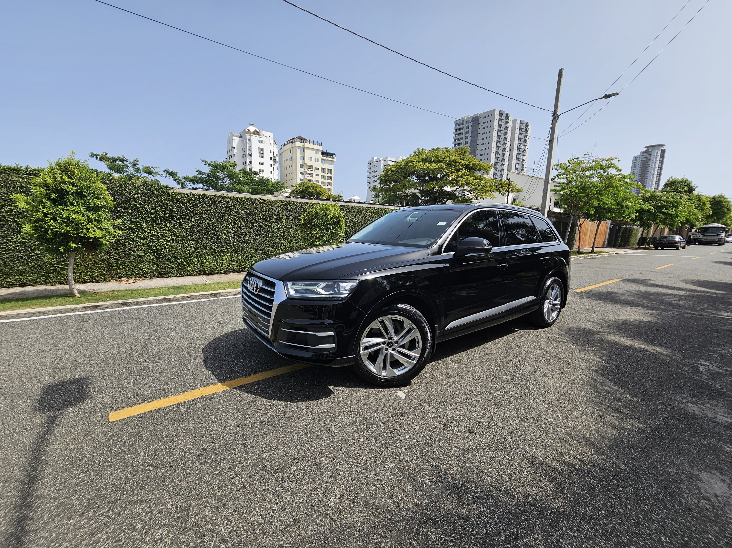jeepetas y camionetas - AUDI Q7 2016  0