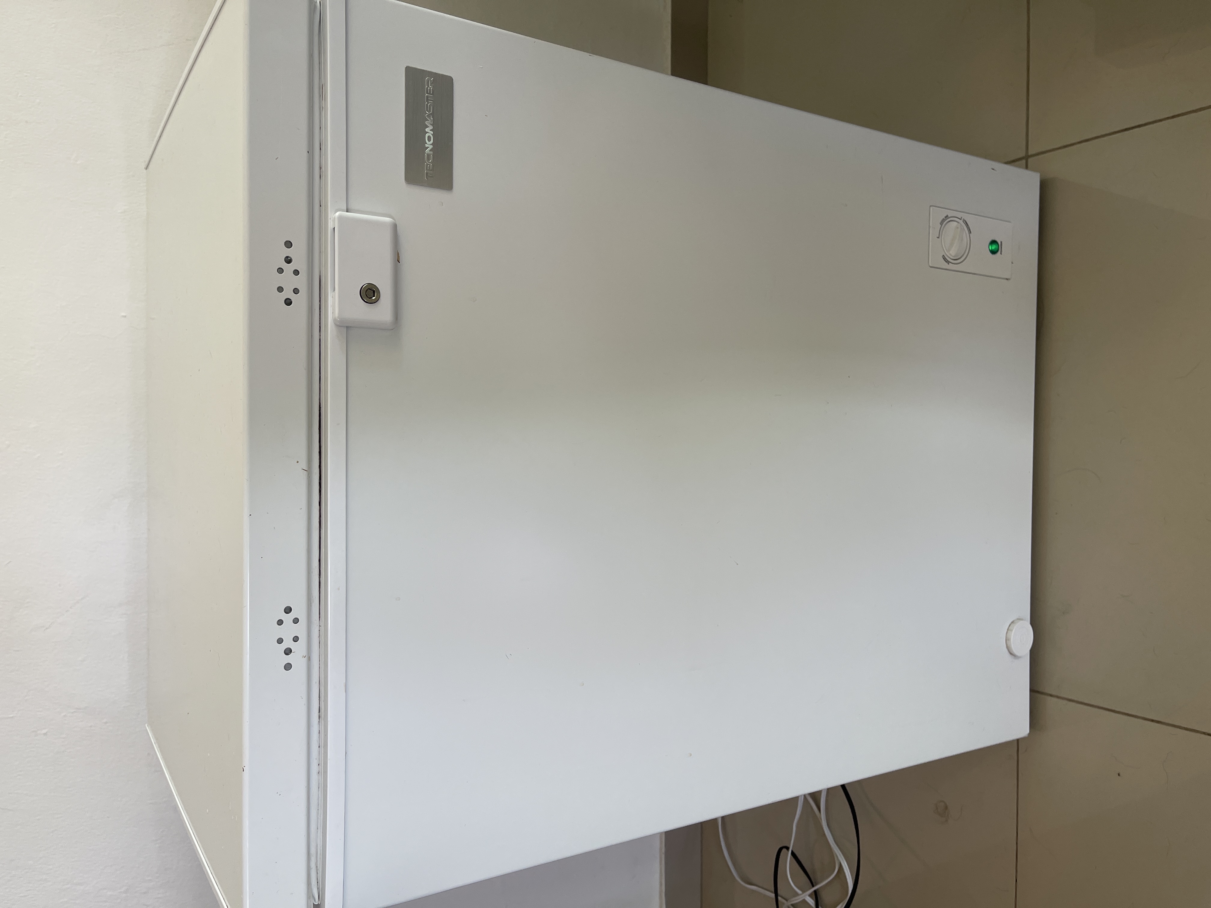 cocina - Freezer pequeño 