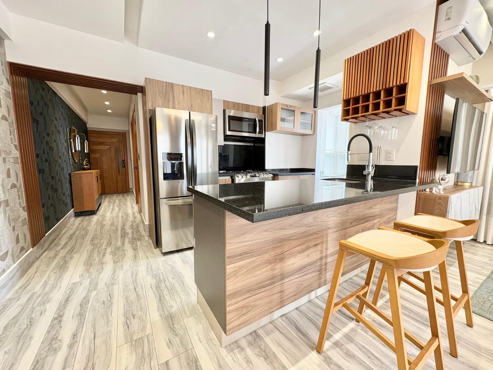 apartamentos - Alquiler en Naco para Solteros y Estudiantes 4