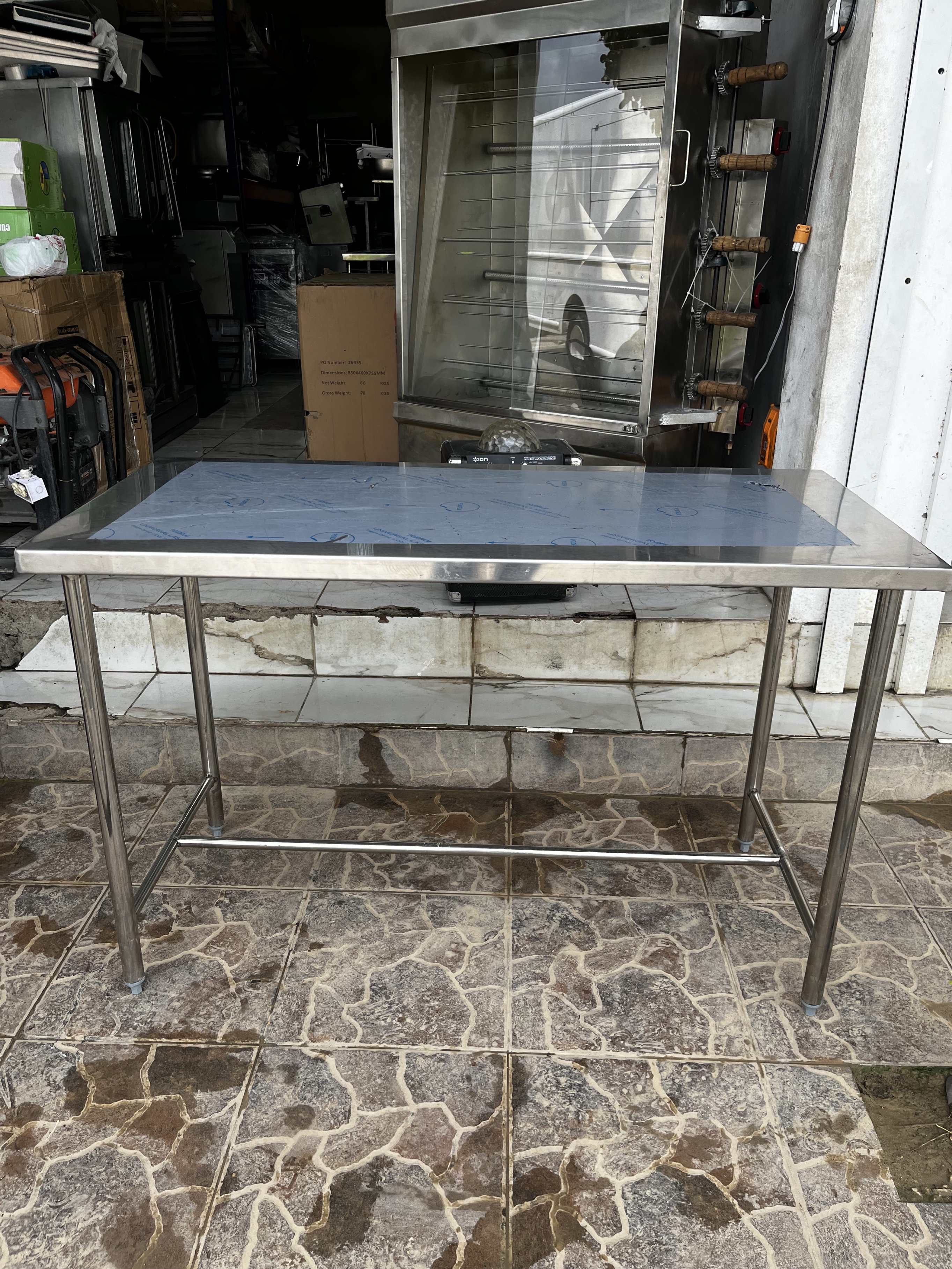 equipos profesionales - Mesa de trabajo en acero inoxidable calibre 16 (Robusto) 2