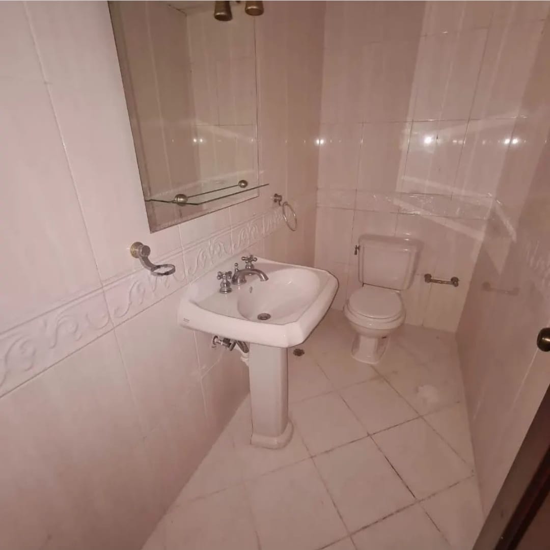 apartamentos - Apartamento en Venta en Naco  2