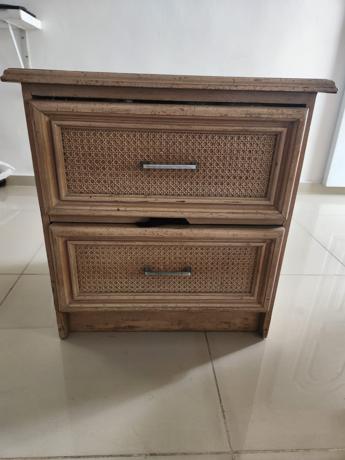 muebles y colchones - Set de biuro, mesita de noche , cuadro y mini escritorio 1