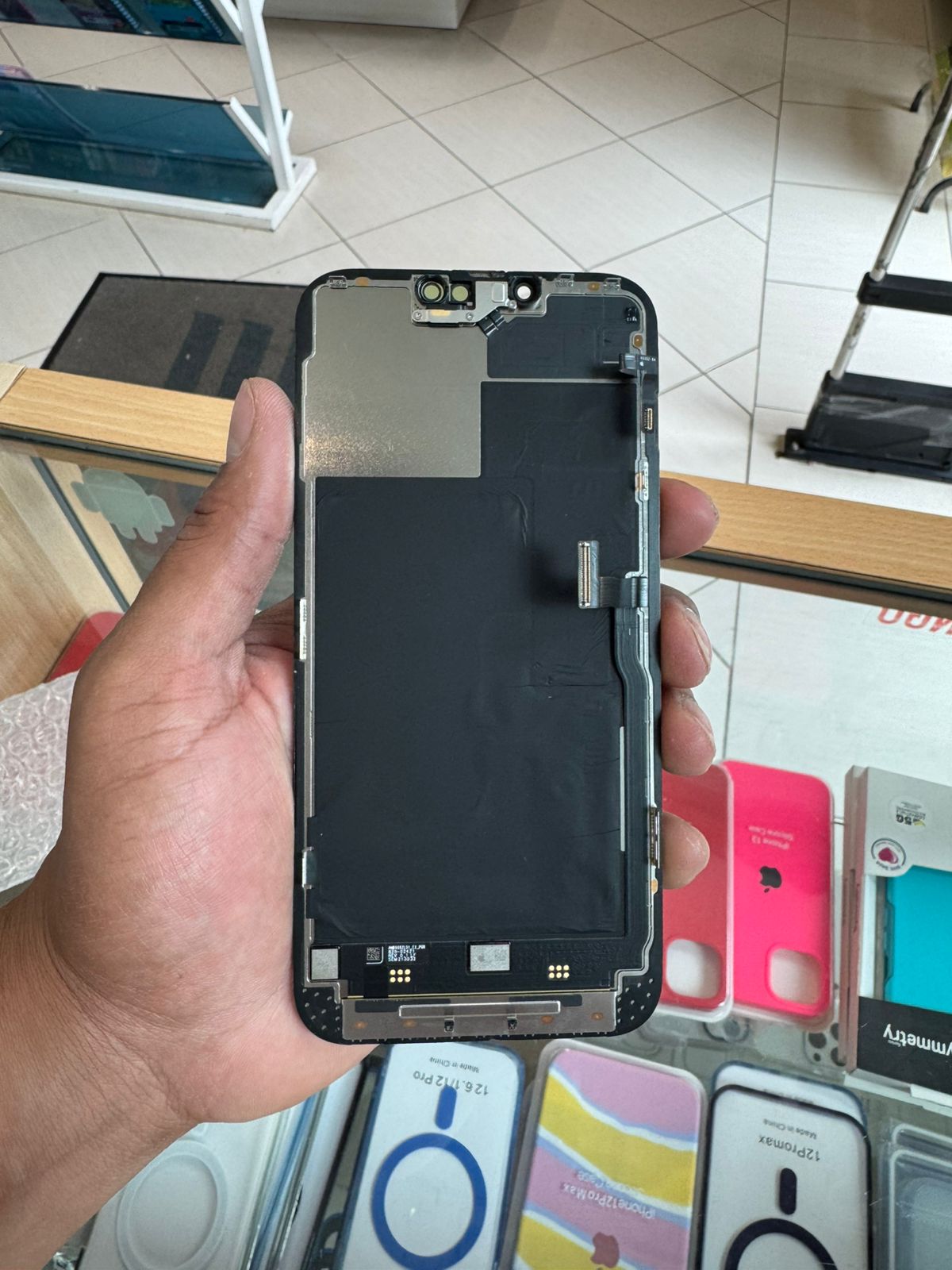 celulares y tabletas - Pantalla ORIGINAL para iphone 13 pro max inst 1