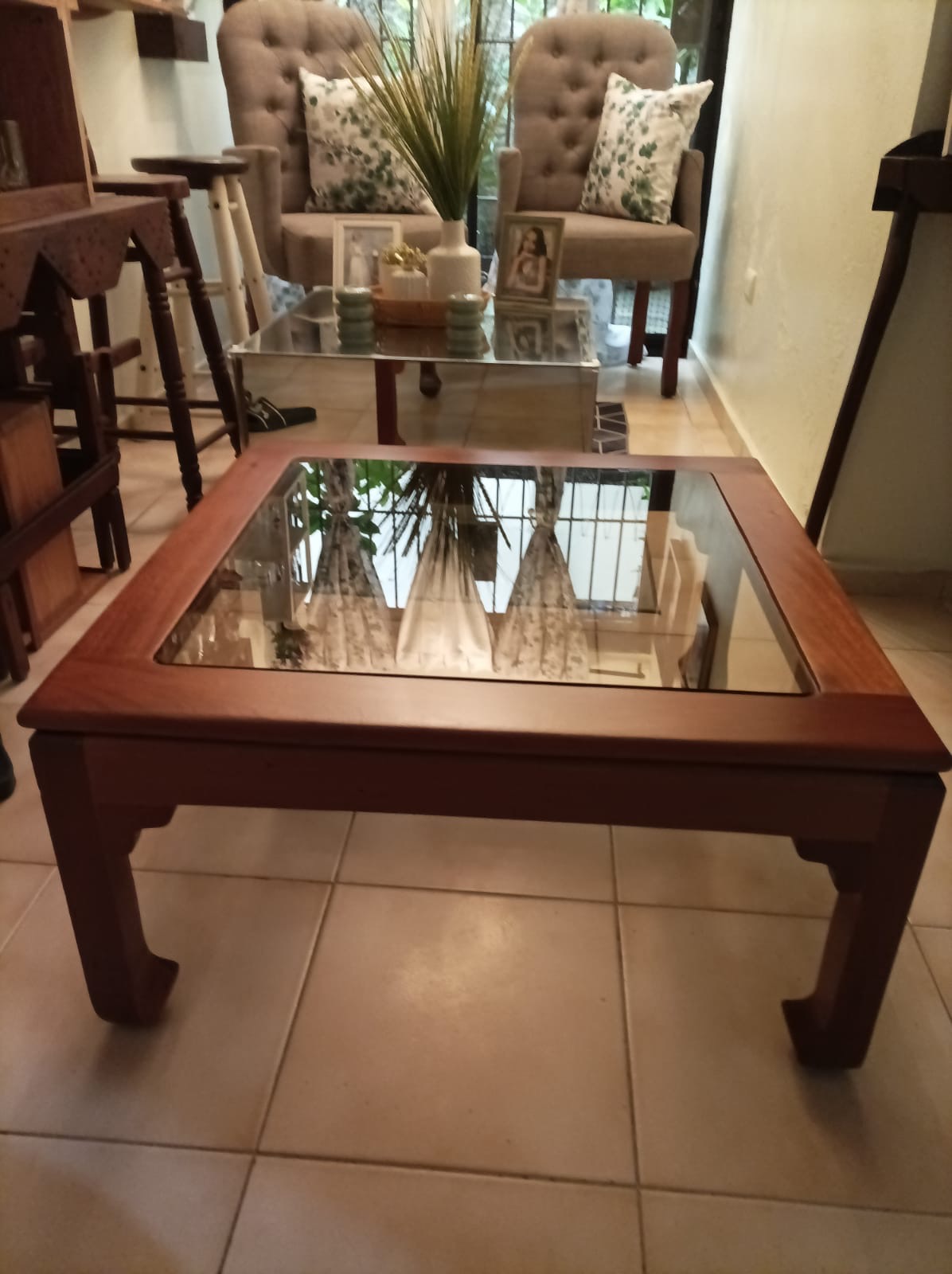 muebles y colchones - Hermosa mesa de centro  2