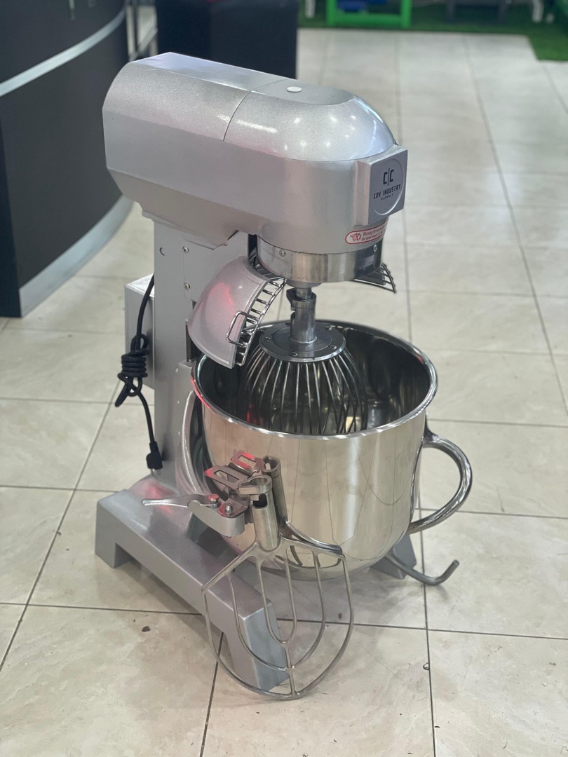equipos profesionales - Batidora mezcladora industrial para reposteria panaderia hoteleria 1