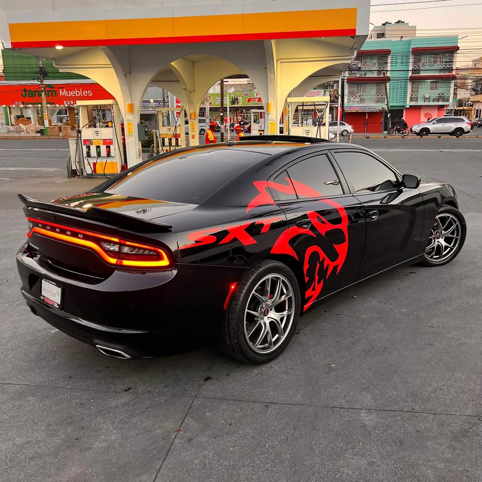 carros - Dodge Charger SXT 2019 3