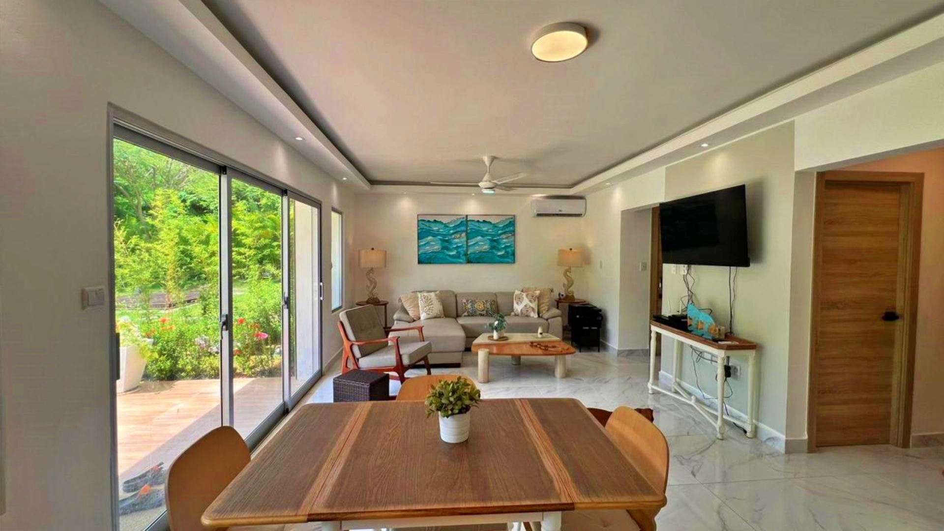casas vacacionales y villas - Playa Nueva Romana-Oportunidad Apto 2 habitaciones 1