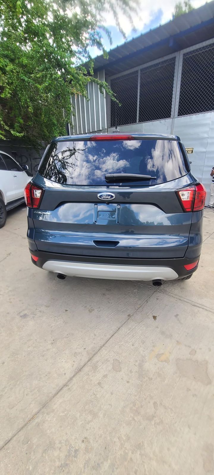 jeepetas y camionetas - Ford Escape SE 2019, Excelente condiciones  5