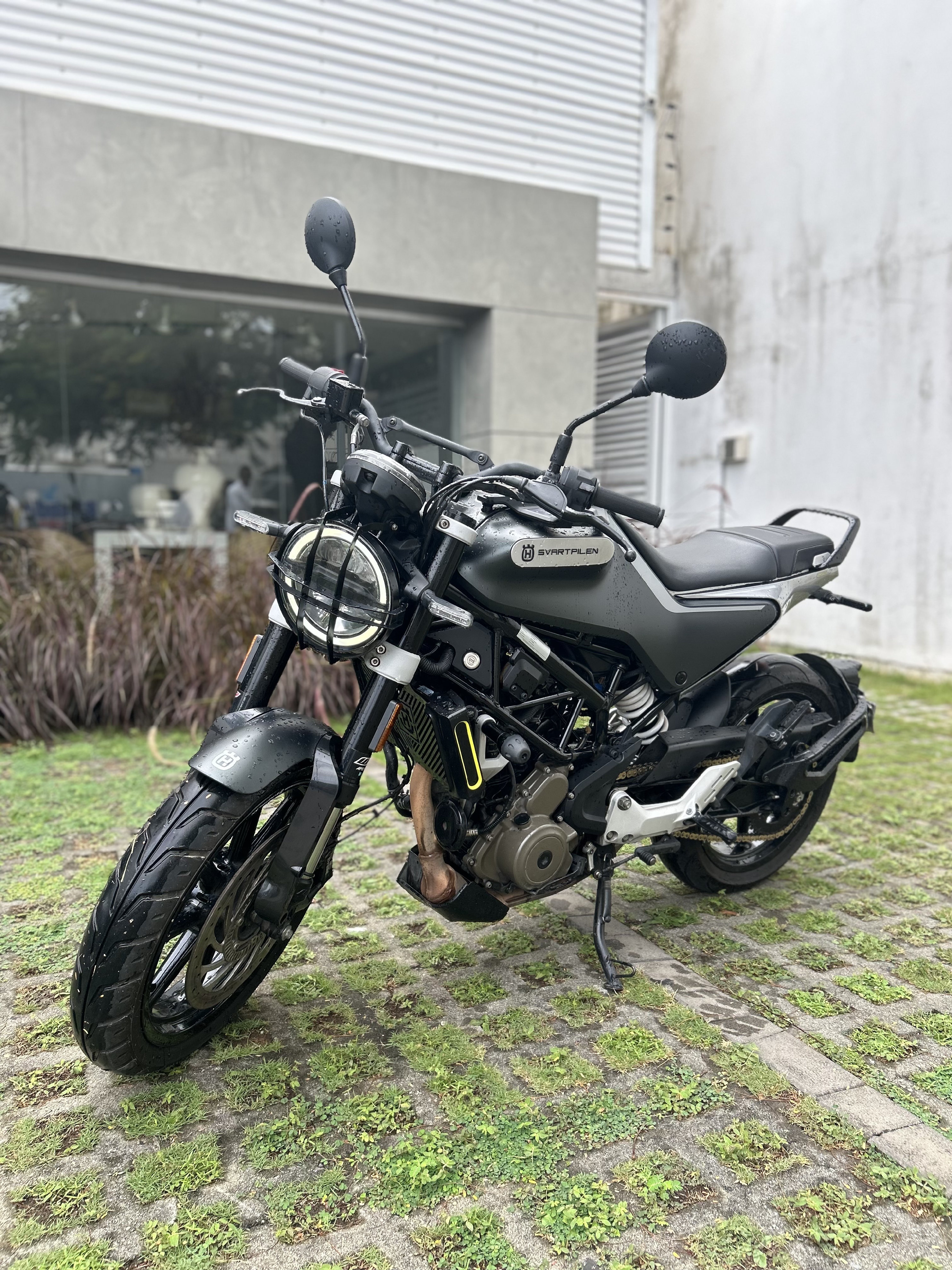 motores y pasolas - Svartpilen 250-2020 Husqvarna  4